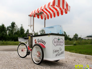 BICI-GELATI-LA-FAVOLOSA triciclo carretto gelati